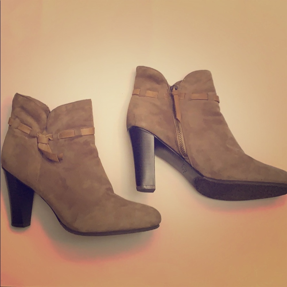 Ankle heeled booties